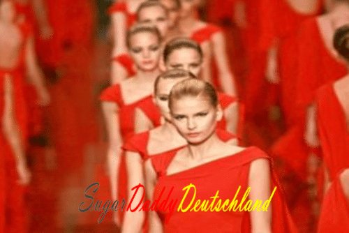 Todas las chicas están vestidas igual